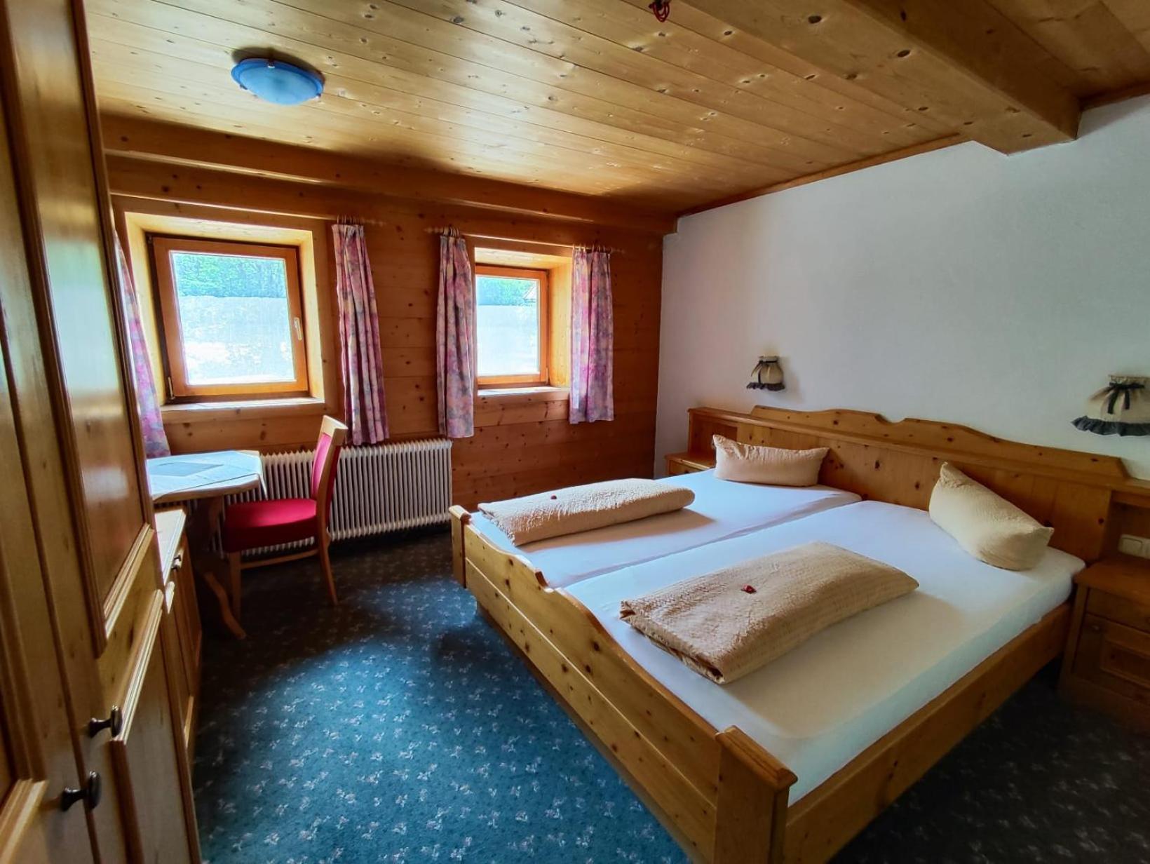 Gasthaus Mitterjager Kirchdorf in Tirol Eksteriør billede