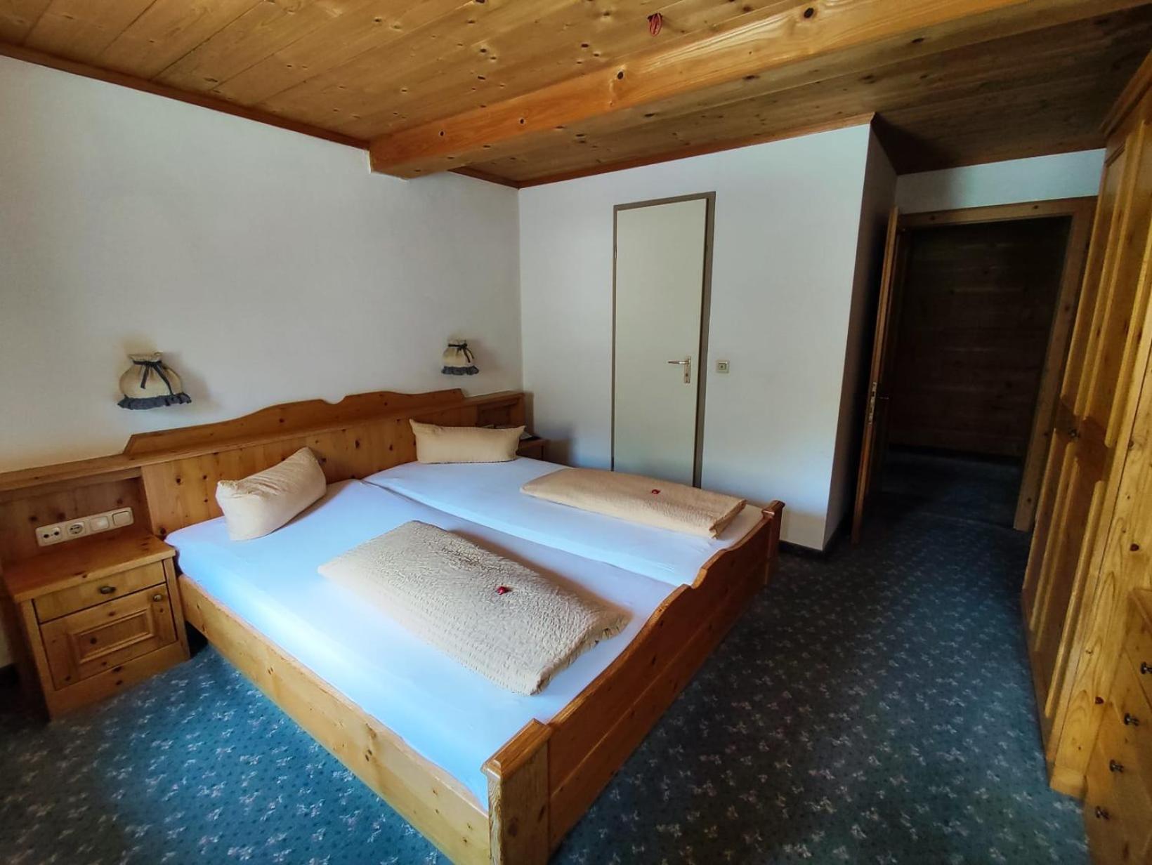 Gasthaus Mitterjager Kirchdorf in Tirol Eksteriør billede
