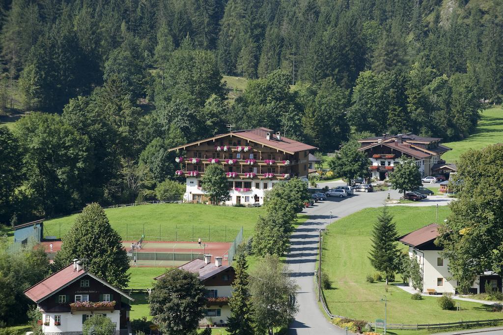 Gasthaus Mitterjager Kirchdorf in Tirol Eksteriør billede